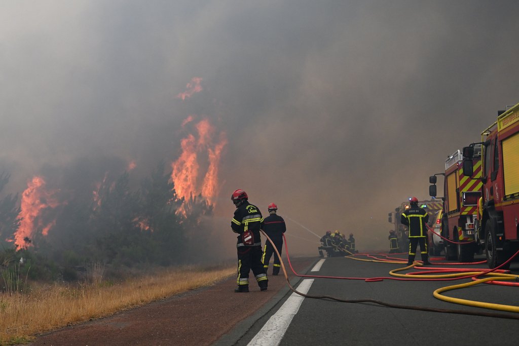 Bordeaux’ ordfører: Skogbrannen er nå 15 kilometer fra bygrensen