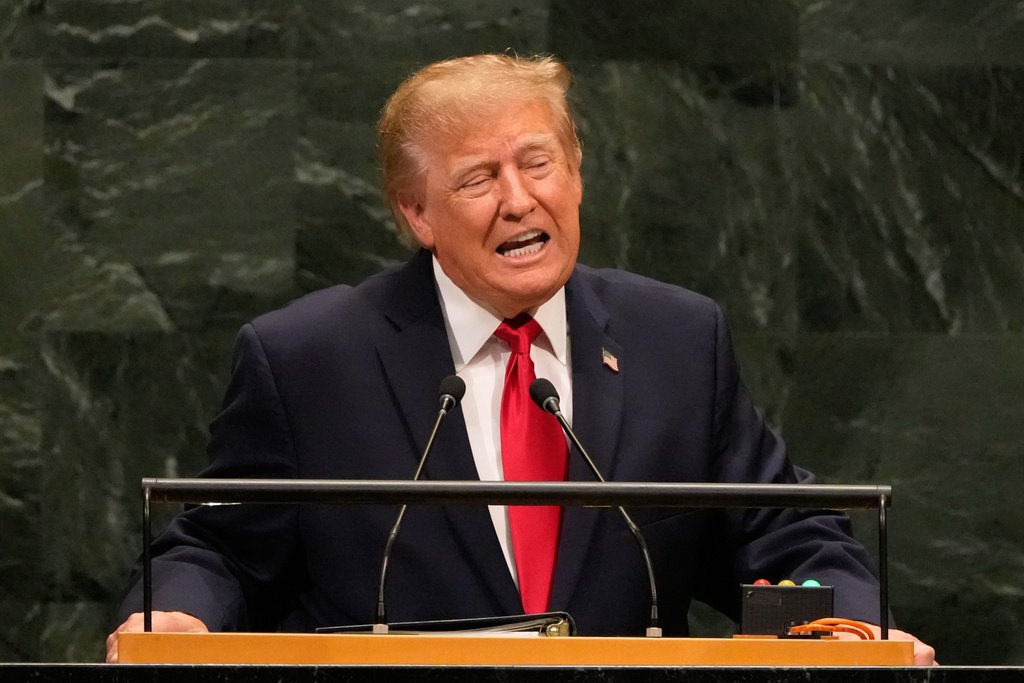 Trump bytter offisielt navn på KI i USA til «superintelligens»